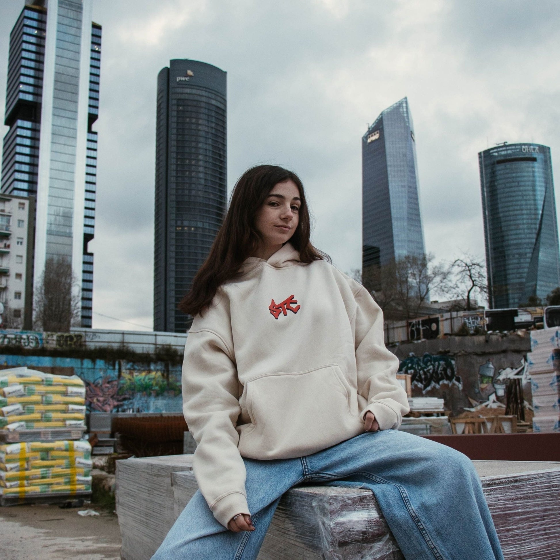 Sudadera Simple to Perfect - Street Culture ShopSudadera Simple to PerfectS